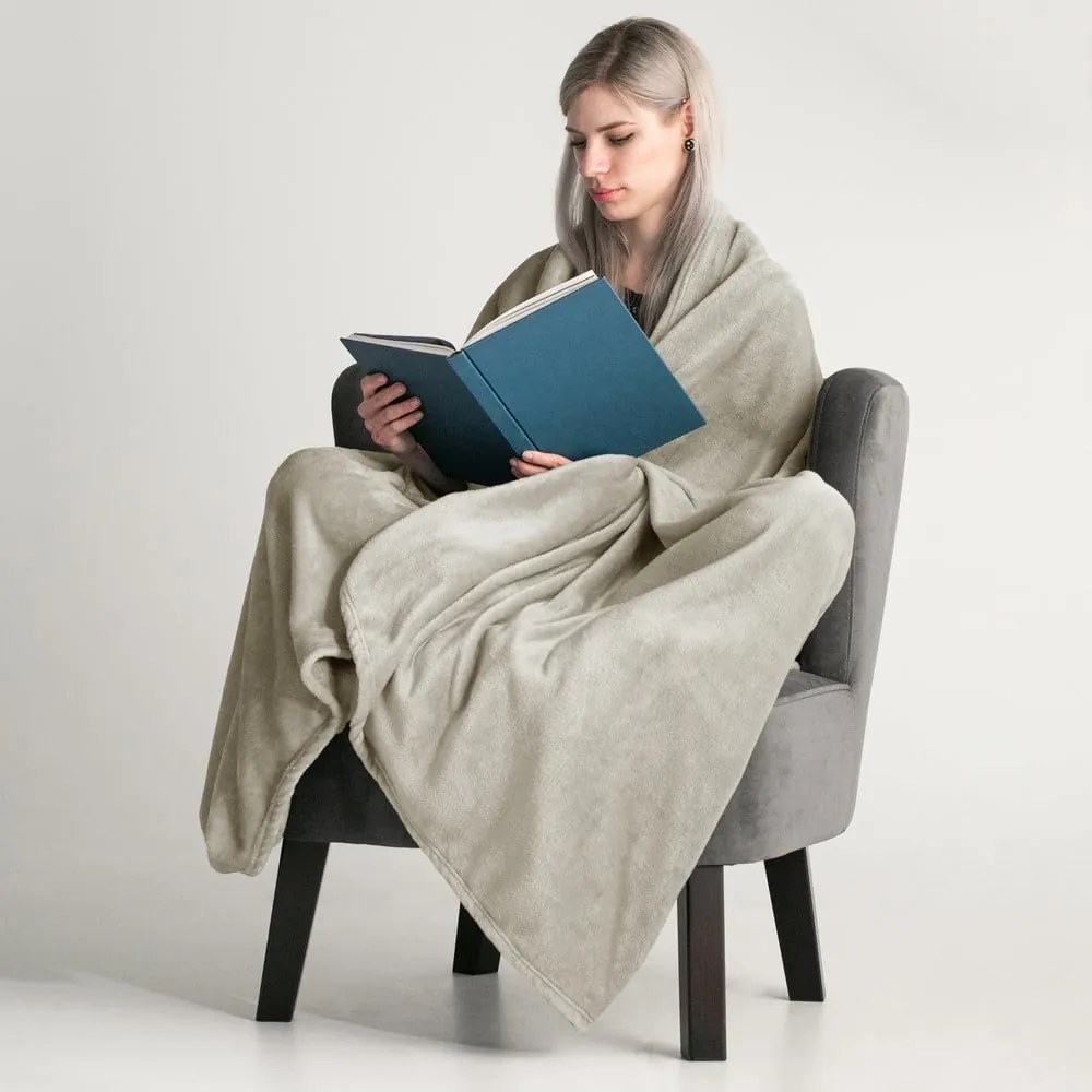 Béžový mikroplyšový pléd 220x240 cm Mic – Restilo