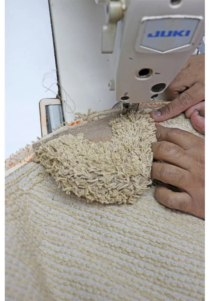 Béžový prateľný ručne tkaný bavlnený detský koberec 120x122 cm Bear – Lorena Canals