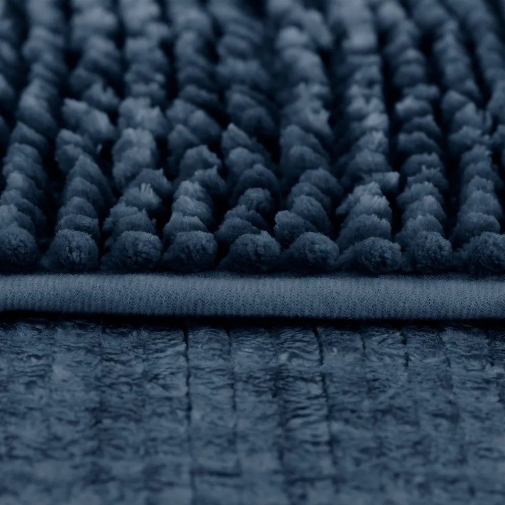 Tmavomodrá kúpeľňová predložka 70x120 cm Bati – Restilo