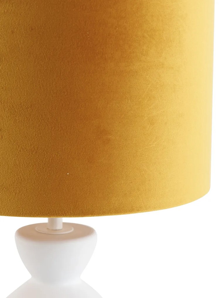 Dizajnová stolná lampa s bielym zamatovým tienidlom žlté so zlatom 25 cm - Alisia