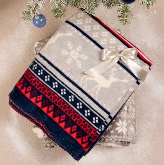 Deka NORA s vianočným vzorom 759871