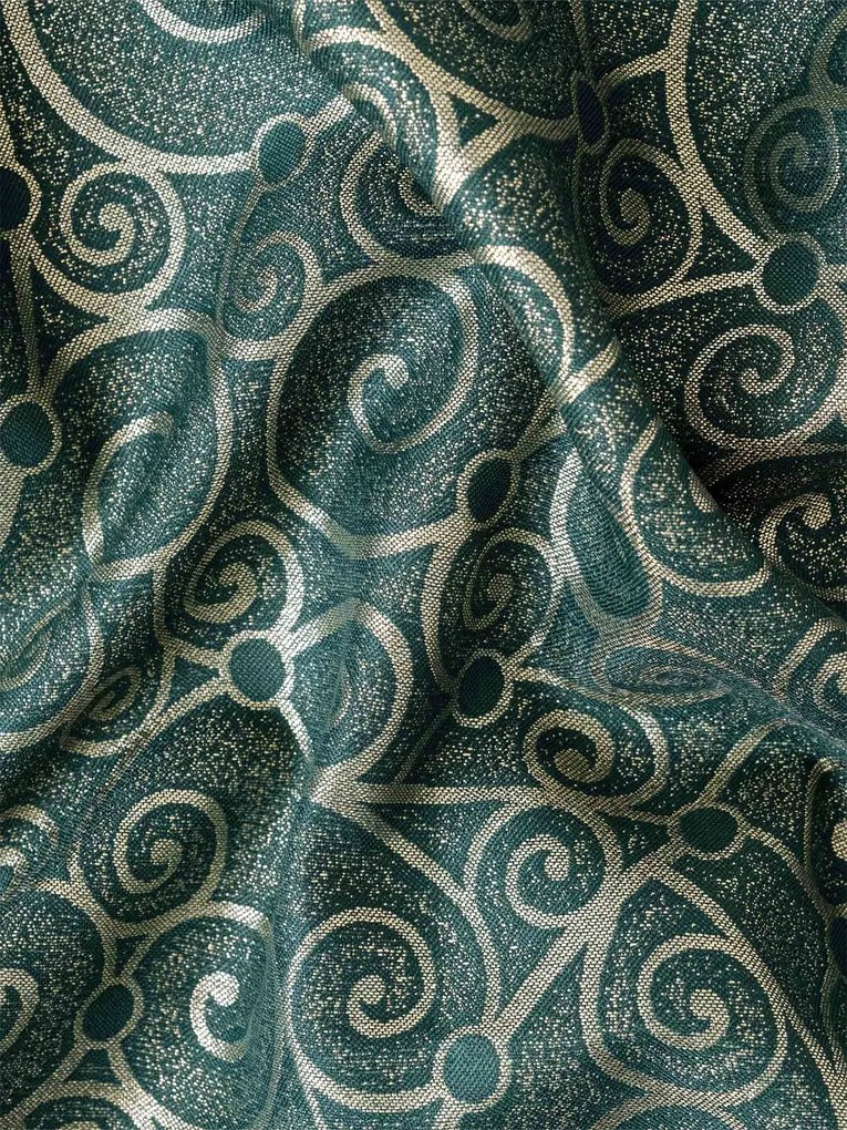 Lurexová Vianočná obliečka na vankúš Štedrovečerná zeleň - 40 × 40 cm