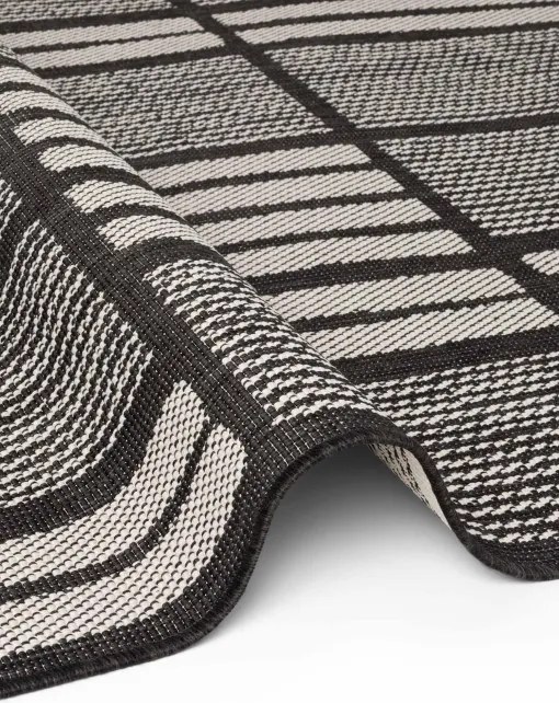 Koberec HARINGEY ALLINGTON čierny / biely