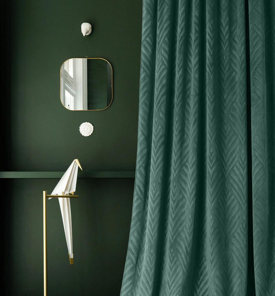 Room99 Hotový záves na páske LEAFLY Velúrový Zatemňovací Farba: Zelená, Veľkosť: 140 x 250 cm