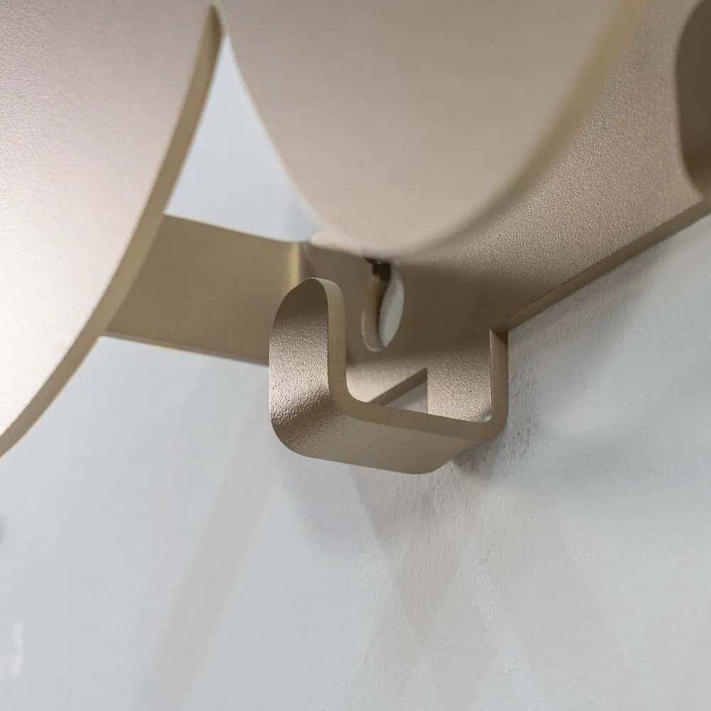 Béžový kovový nástenný vešiak 58 cm Tumulo – Spinder Design