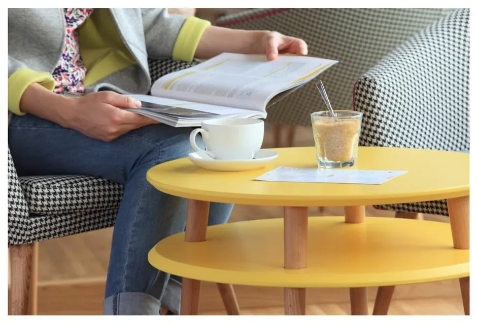 Tmavosivý konferenčný stolík s prírodnými nohami Ragaba UFO, Ø 70 cm