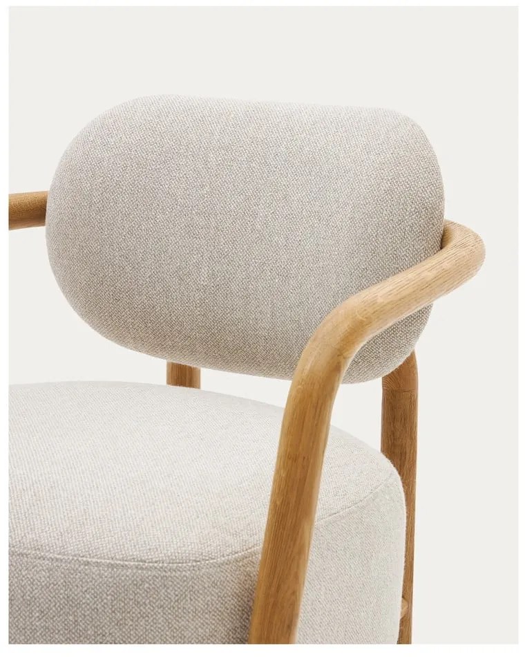 Béžové kreslo Melqui – Kave Home