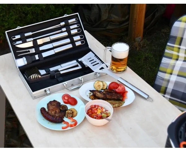 Grilovací náčiní nerez s kufříkem 18 ks