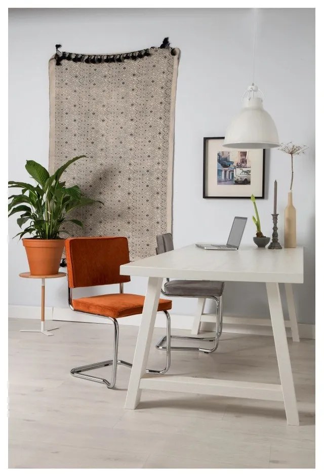 Sivé čalúnené hojdacie jedálenské stoličky v súprave 2 ks Ridge Kink Rib – Zuiver