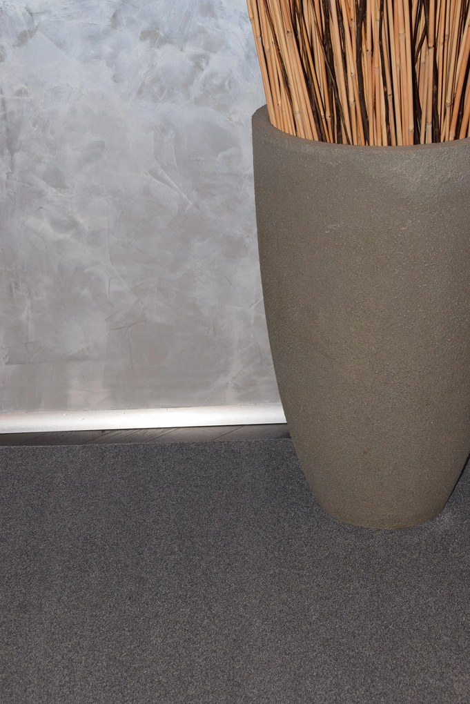 Lano, Kusový koberec Supersoft s bordurou 850 tm. šedý, 80x150, šedá, spálňa