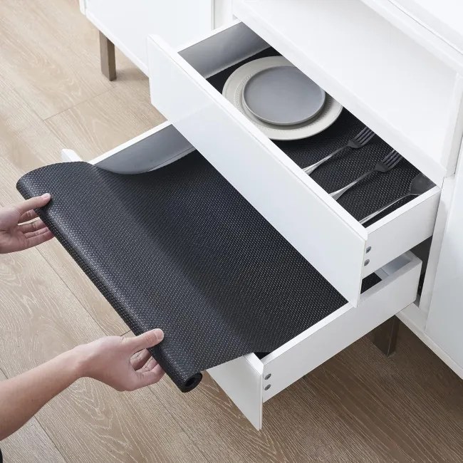 Protišmyková podložka HALVE čierna 48x500 cm