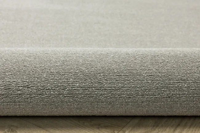 Metrážny koberec Cancun 279 sivý