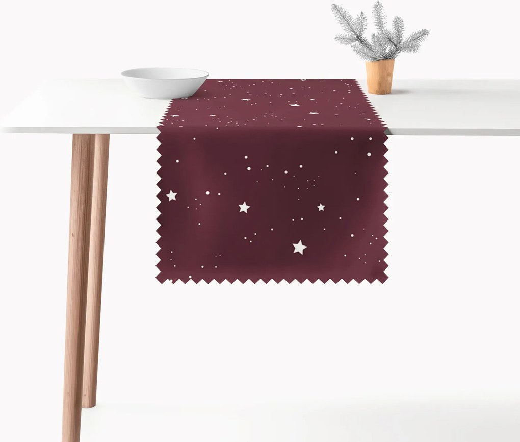 Goldea vianočný behúň na stôl teflónový - hviezdičky na vínovej 50x140 cm