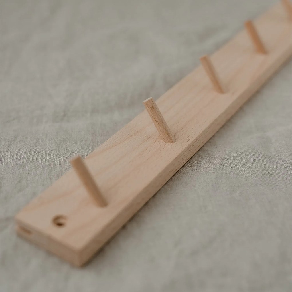 Eulenschnitt Drevený vešiak so stojančekom na karty 42 cm