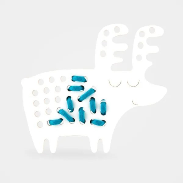 Montessori drevená prepletacia hračka - sob