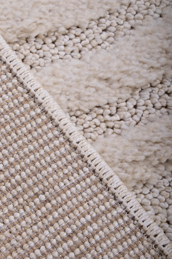 Koberec Boston 2635 WHITE rozmery koberec: 133x190 cm