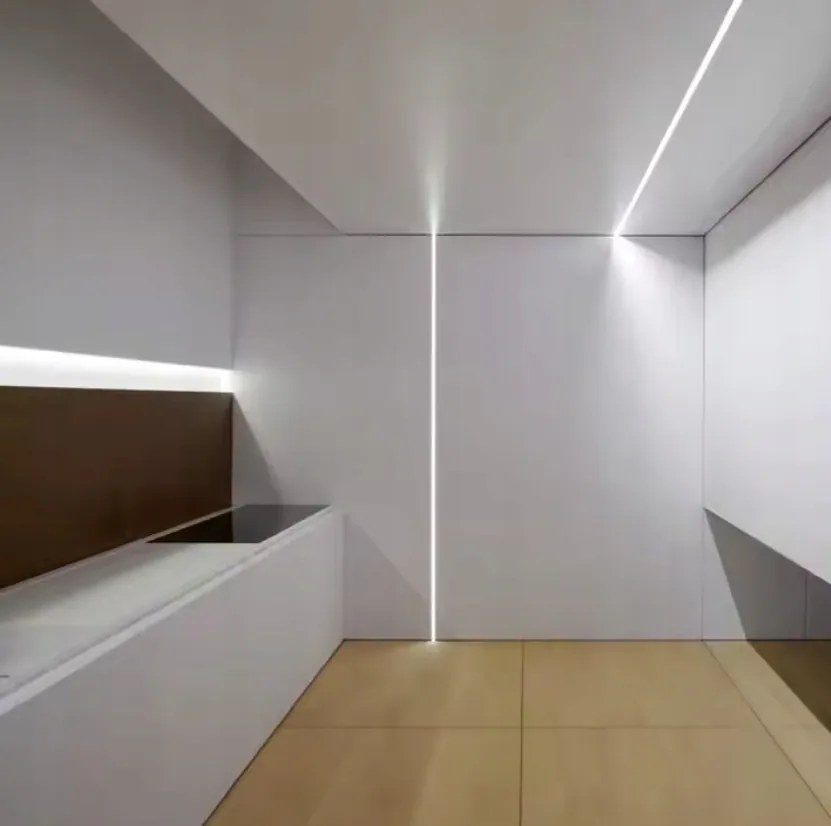 BERGE LED hliníkový profil zapustený 2m - sada