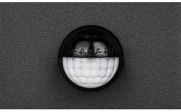 LED Vonkajšie nástenné svietidlo so senzorom LED/9W/230V 4000K IP44 čierna