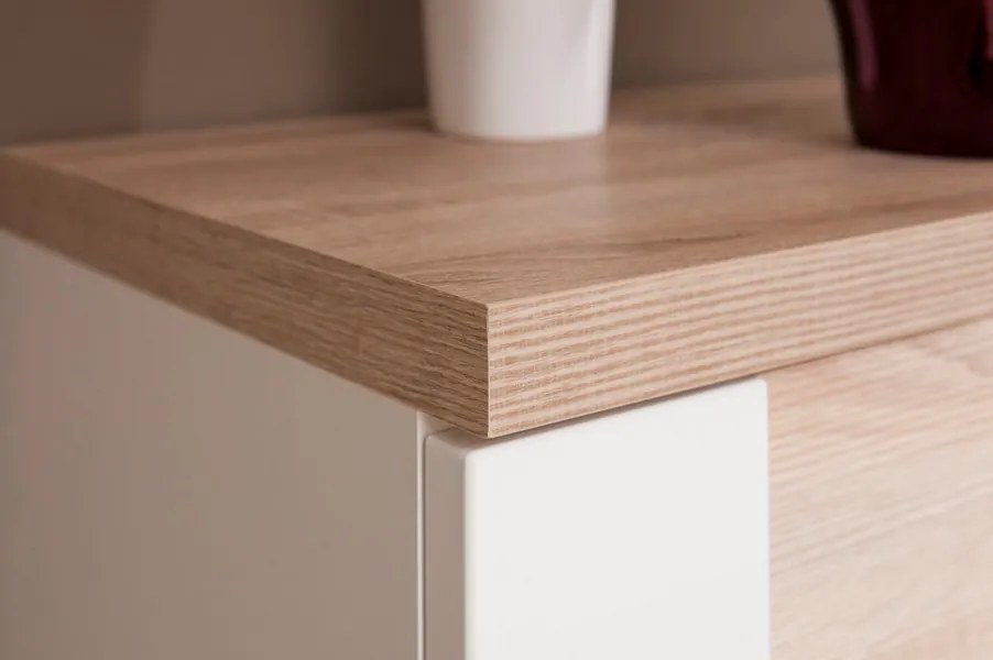 Vysoká vitrína Caracas typ 01, dub/biely lesk, s osvetlením