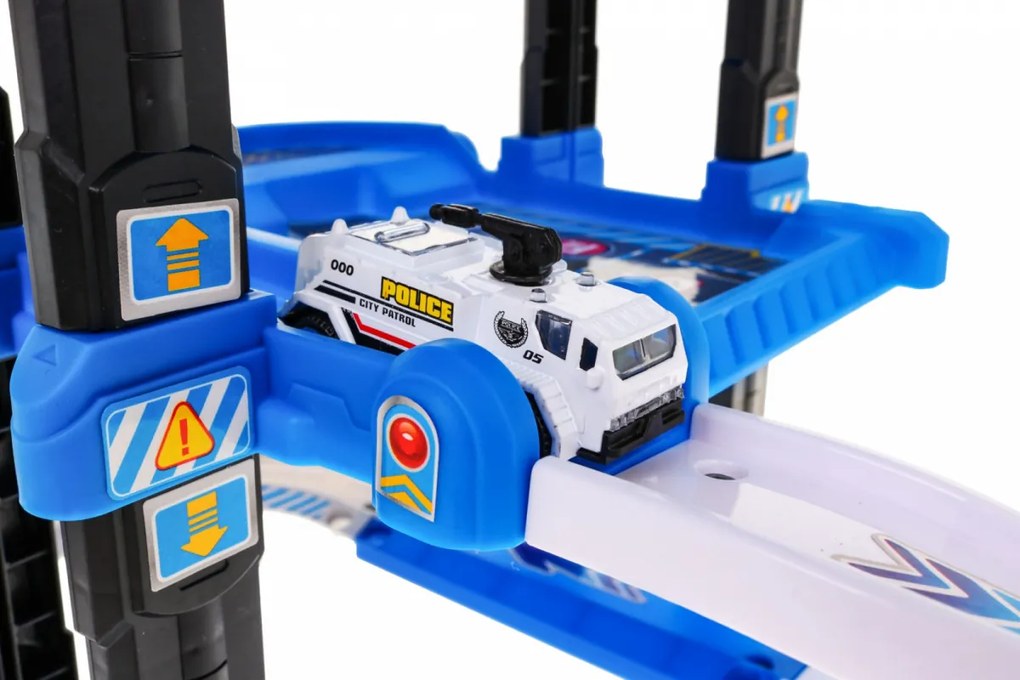 Ramiz Mega viacpodlažné parkovisko + rohož