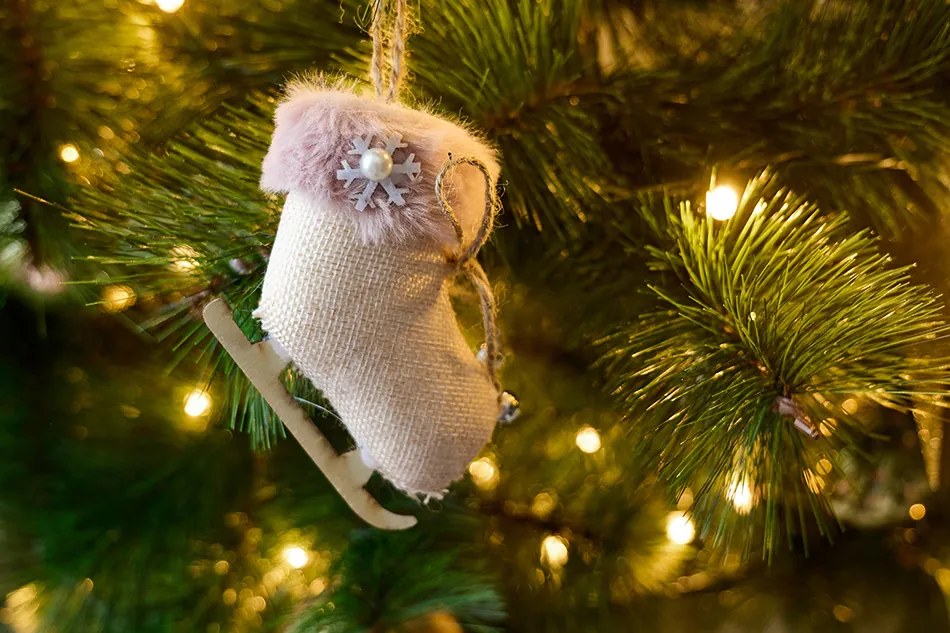 DECOLED Korčule na ozdobu vianočného stromčeka, 12 × 9 cm, závesné, textil, interiér