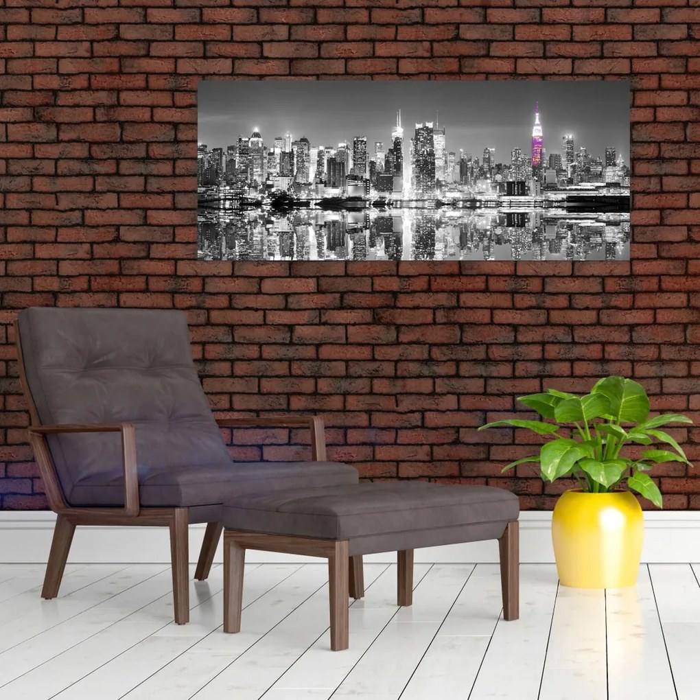 Obrázok - New York a fialový mrakodrap (120x50 cm)