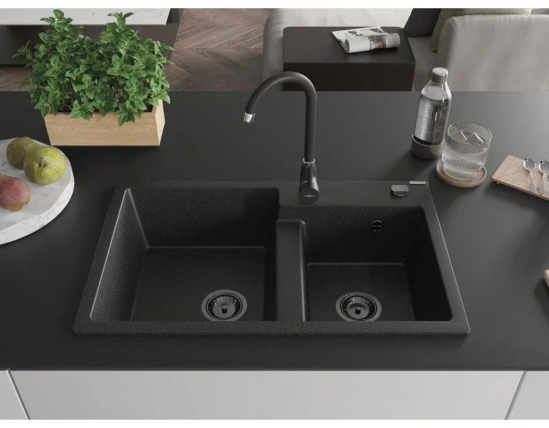 Mexen Tomas, granitový drez 800x500x190 mm, 2-komorový a čierna batéria Telma, čierna-strieborná metalíza, 6516-73-670200-70-B