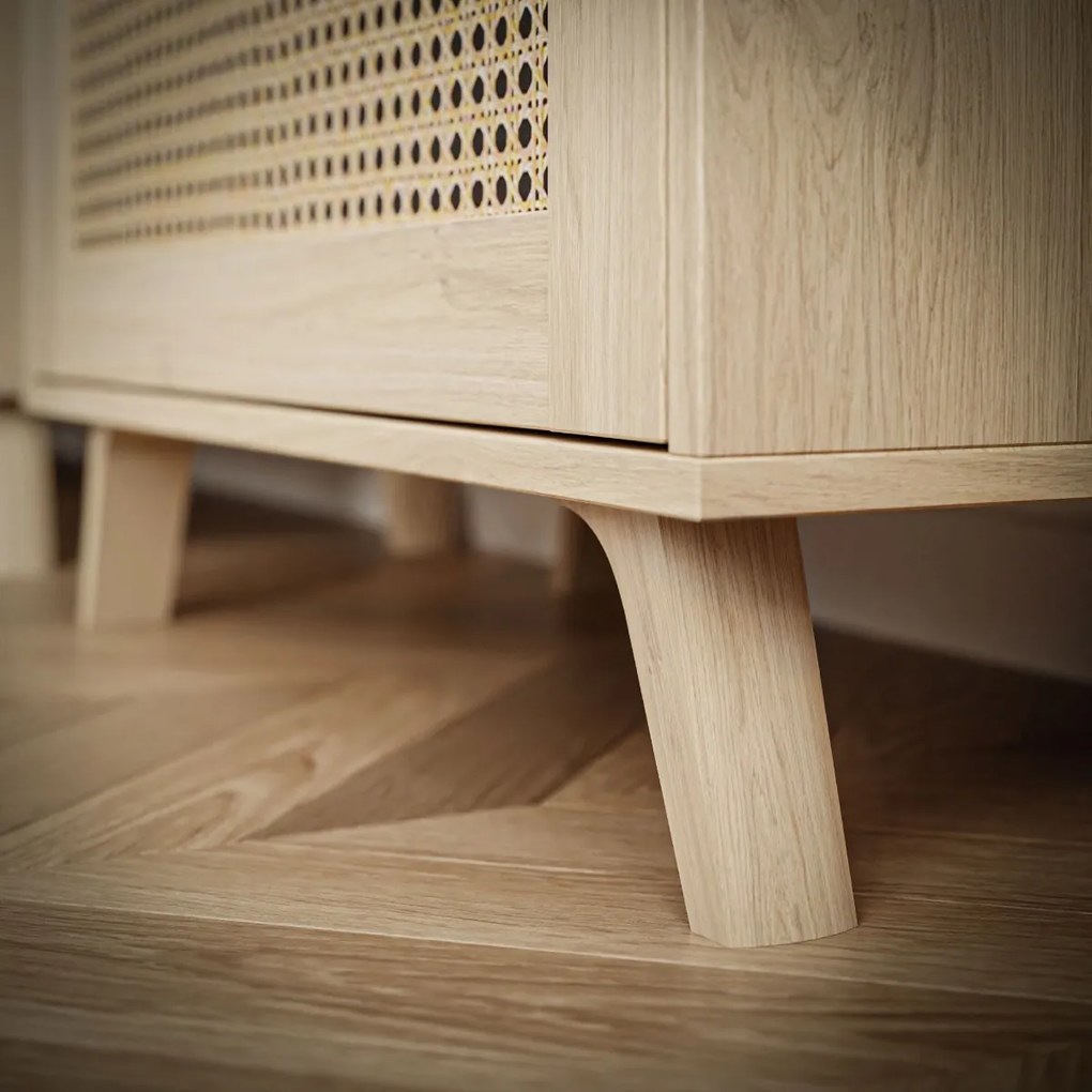 VITRÍNA THEO S VIEDENSKÝM VÝPLETOM DUB PUCCINI 72 cm