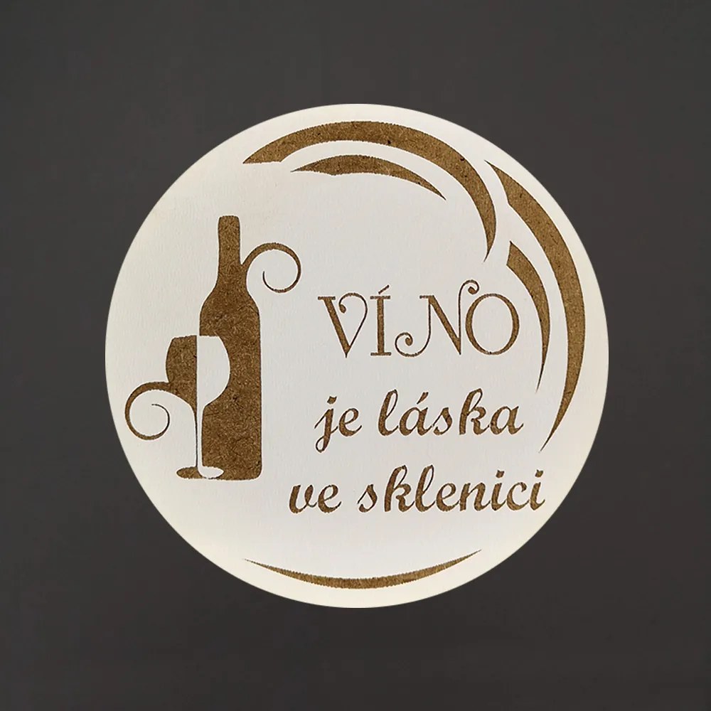 AMADEA Drevená podtácka okrúhla Víno text "víno je láska v pohári", priemer 10,5 cm, český výrobok