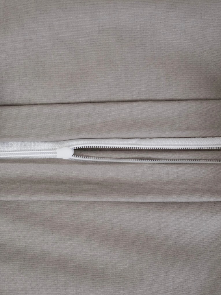 Bavlnená obliečka na vankúš Renforcé 40 × 60 cm – Jasmine sivohnedá