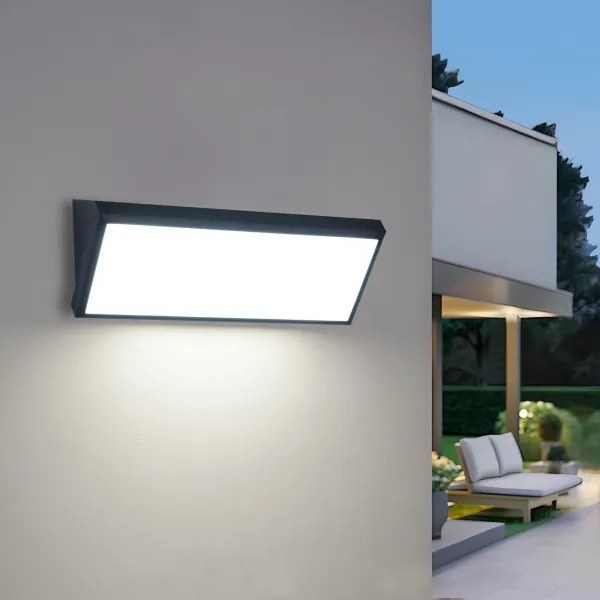 Brilagi - LED Vonkajšie nástenné svietidlo so senzorom TRIANGLE LED/42W/230V čierna IP65