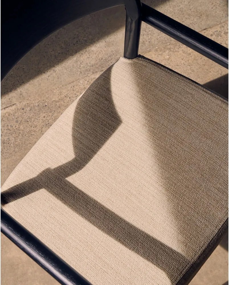 Čierna/béžová jedálenská stolička Falconera – Kave Home