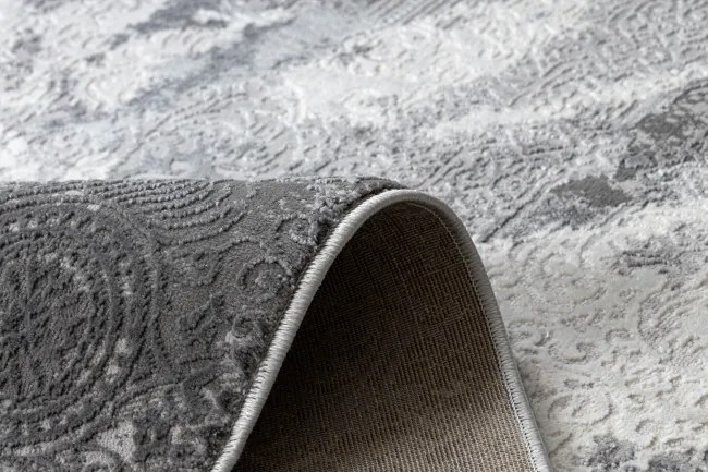 Koberec ALLURE 5715 svetlosivý / granátový