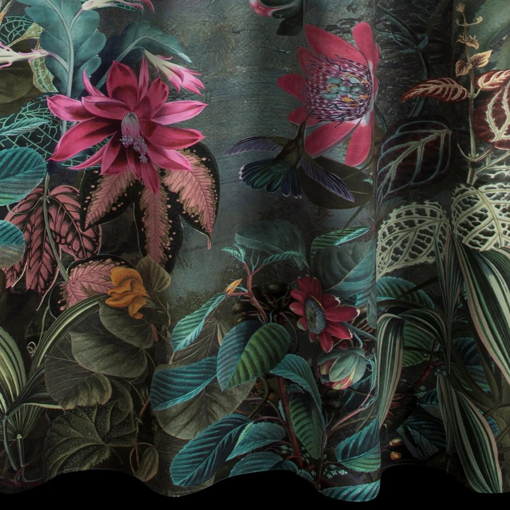 ZATEMŇOVACÍ ZÁVES NA KRÚŽKOCH ALINE 140X250 CM VZOROVANÁ