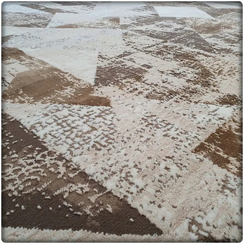 Dekorstudio Moderný koberec LUXESS vzor 28 béžový Rozmer koberca: 80x150cm
