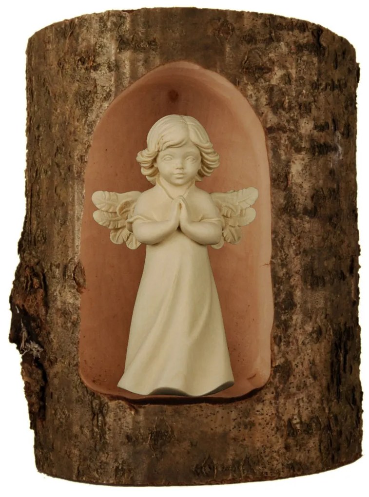Anjel Mária v dreve