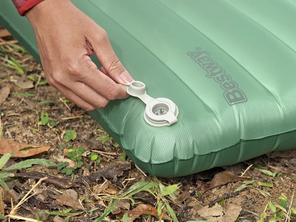 Nafukovacia karimatka AdventuRest matrac 198 x 71 cm Bestway 69618