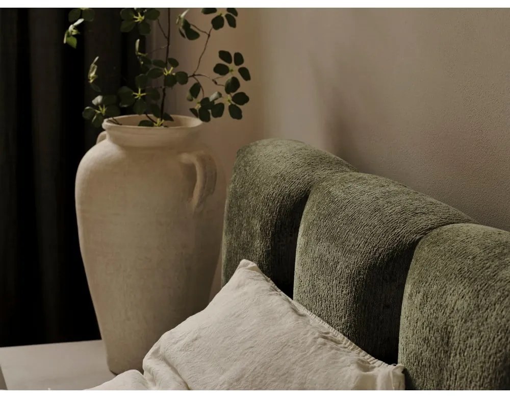 Zelená čalúnená dvojlôžková posteľ s úložným priestorom a roštom 160x200 cm Lupine – Micadoni Home