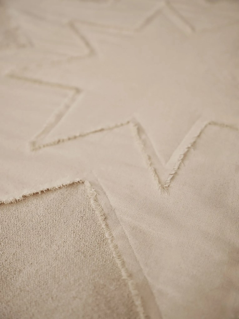 Ferm Living Koberec pod vianočný stromček Vela Star 120 cm