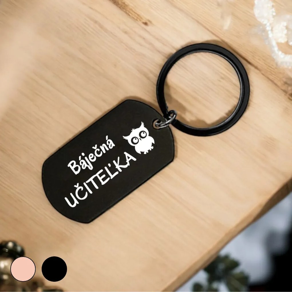 Ahome Krásna kovová kľúčenka - Báječná učiteľka Vyberte farbu: Čierna