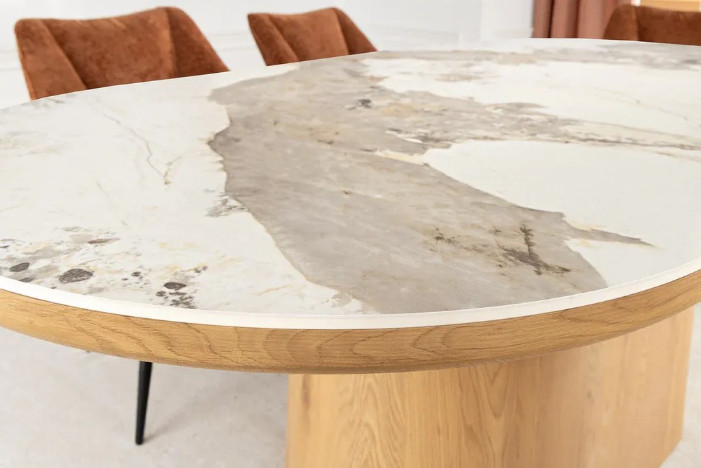 Jedálenský stôl UNIQUE 200 cm oválny rám z dubového dreva s dyhovanou keramikou a doskou z bieleho mramoru