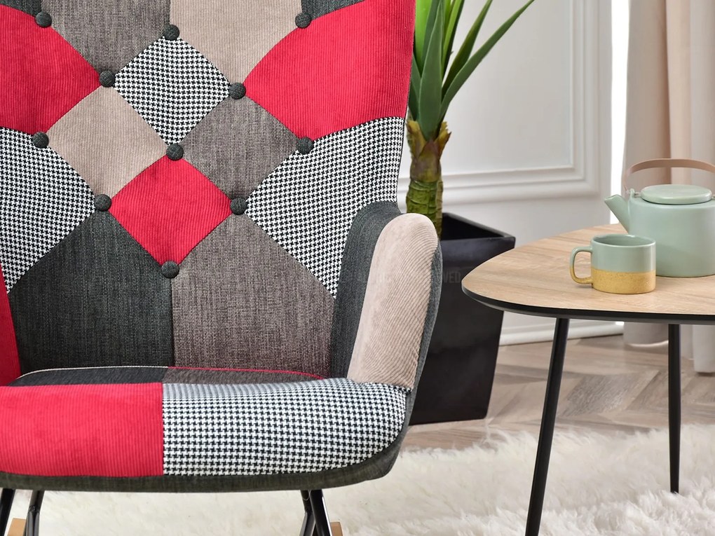 Kreslo Sibyla (patchwork + čierna). Akcia -18%. Vlastná spoľahlivá doprava až k Vám domov. 1110395