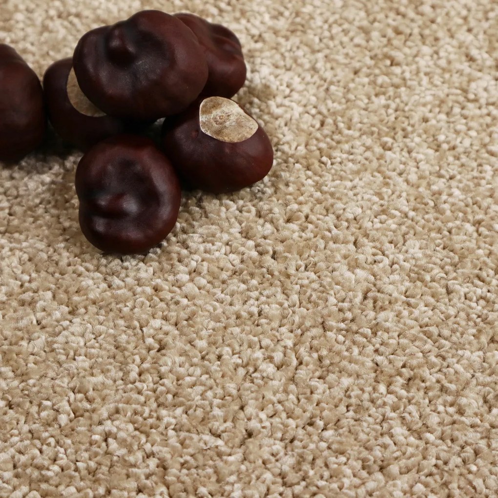 AKCIA: 👣🛡️100x200 cm Kusový koberec Velur Ultra béžový - obšitý zo všetkých strán + protišmyková úprava, šíře, béžová, filc, kancelária