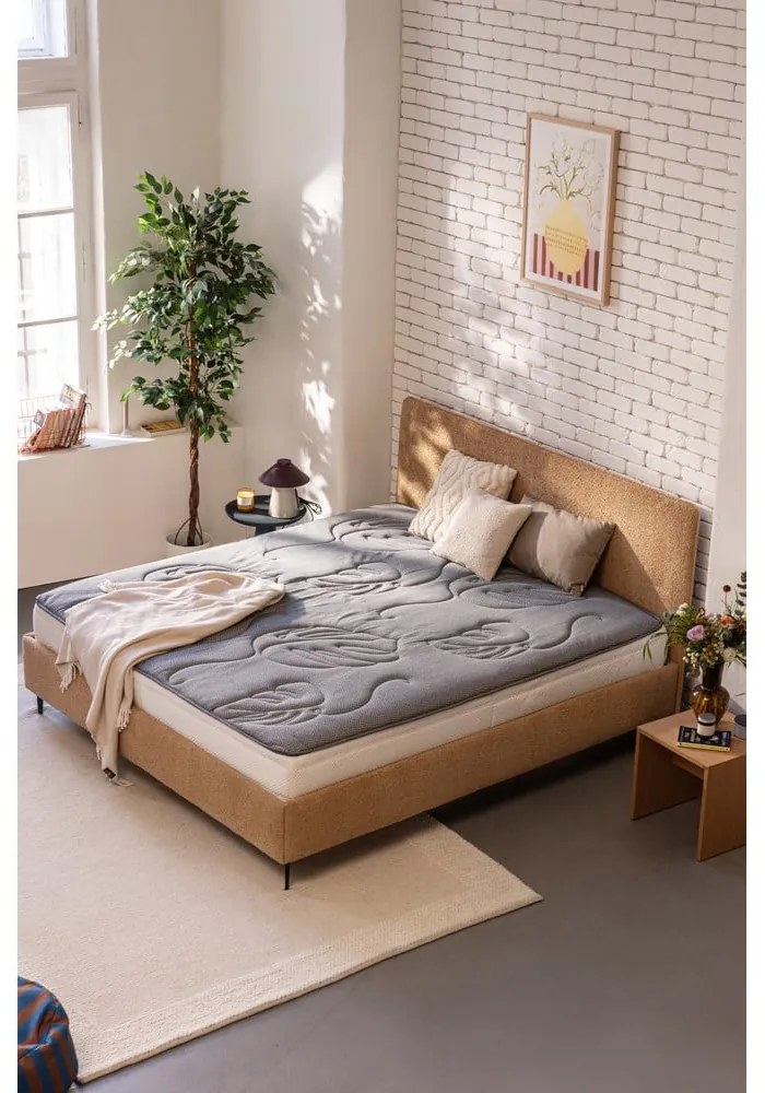 Stredne tvrdý penový matrac 200x200 cm Zen Comfort – Bonami Selection