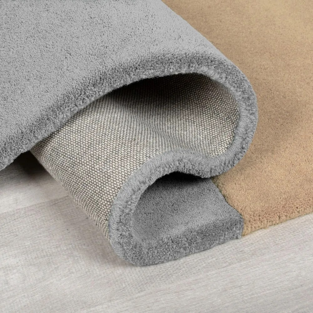 Čierno-sivý ručne tkaný vlnený koberec 150x240 cm Lozenge Monochrome – Flair Rugs