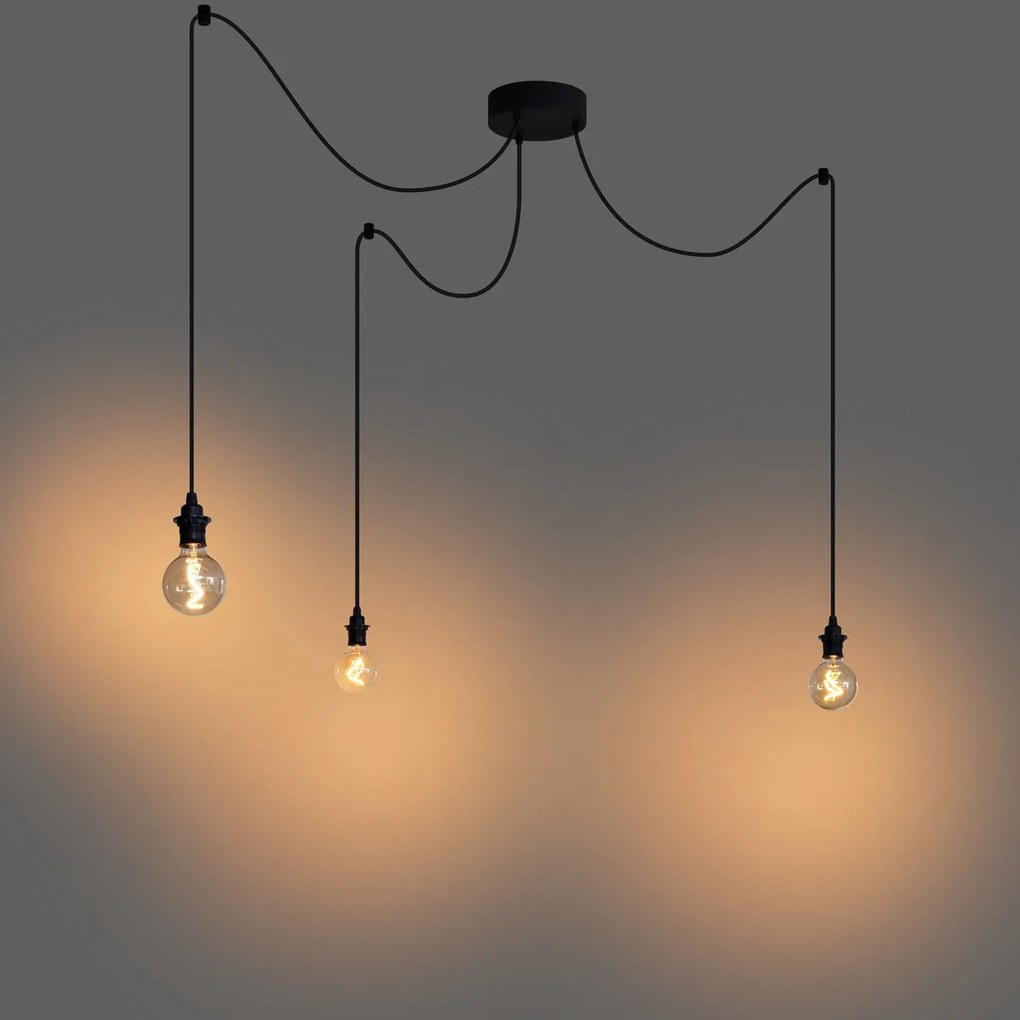 Vonkajšia závesná lampa čierna 3-svetelná IP44 - Cava