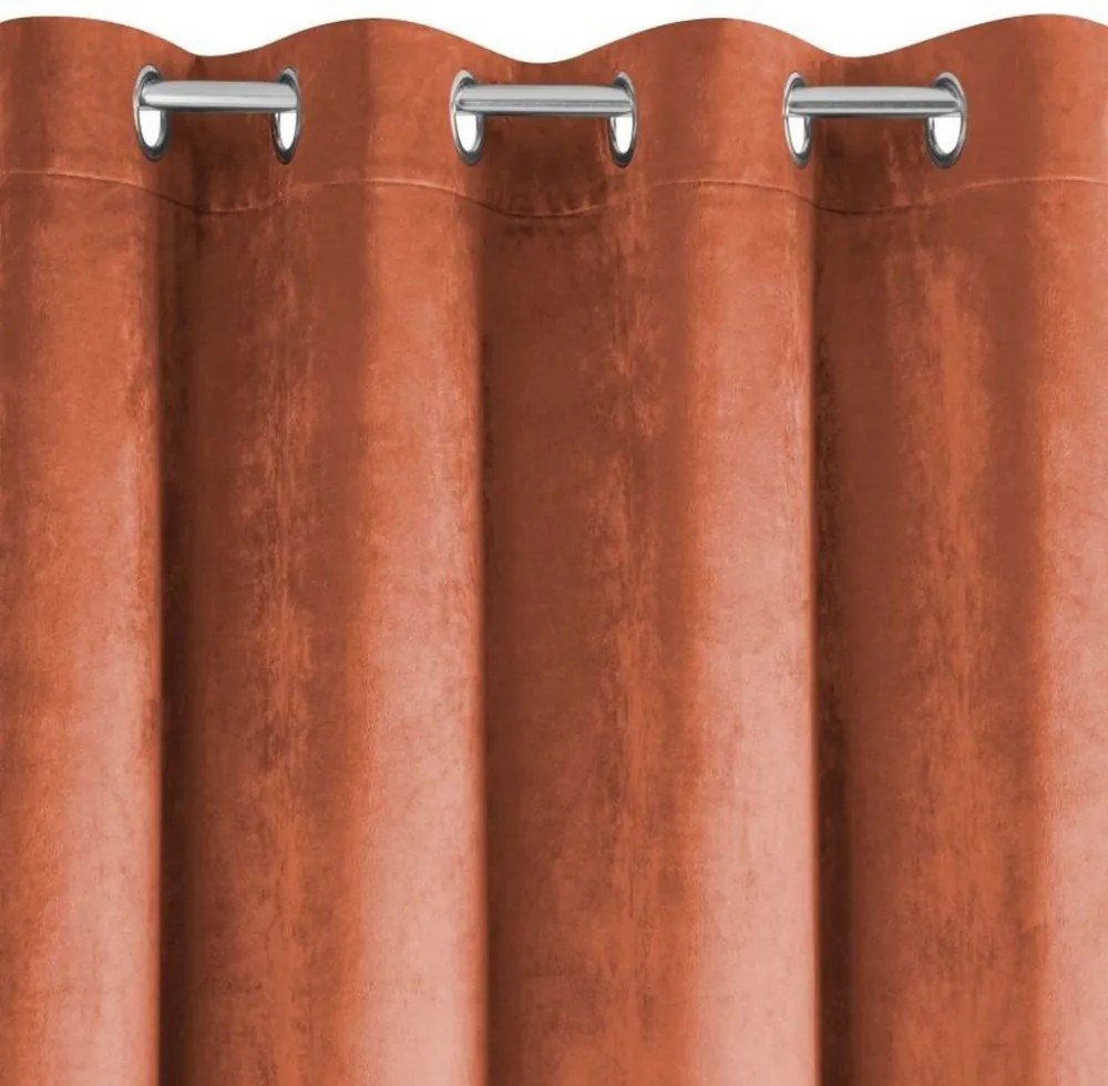 Jednofarebný Black Out záves v oranžovej farbe Dĺžka: 250 cm