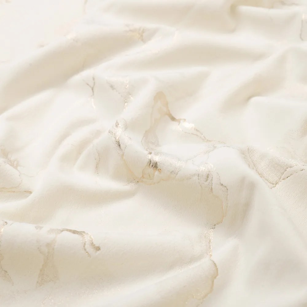 Biante Zamatový štvorcový obrus Isabela IBL-017 Zlatý/dymový mramor na smotanovom 100x100 cm