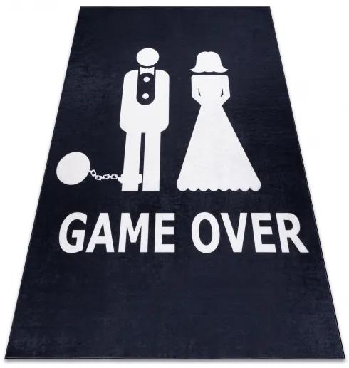 Prateľný koberec BAMBINO 2104 'Game over' svadba, rozlúčka so slobodou, protišmykový - čierny
