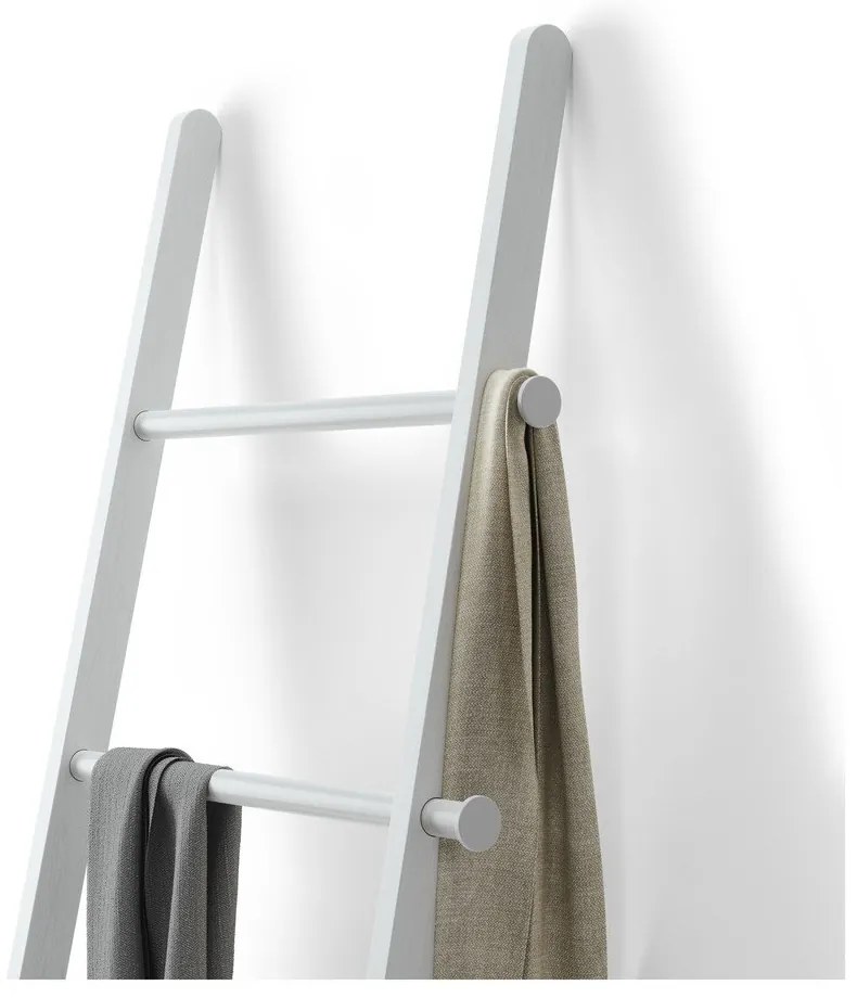 Biely dekoratívny rebrík z topoľového dreva Leana - Umbra